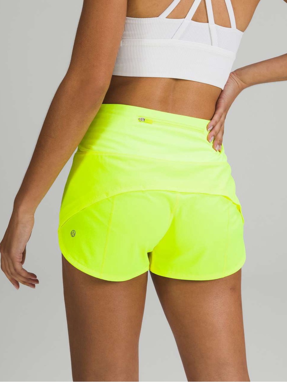 Lululemon Womens Speed it up shorts highlighter yellow size 10 lined 2.5" inseam
